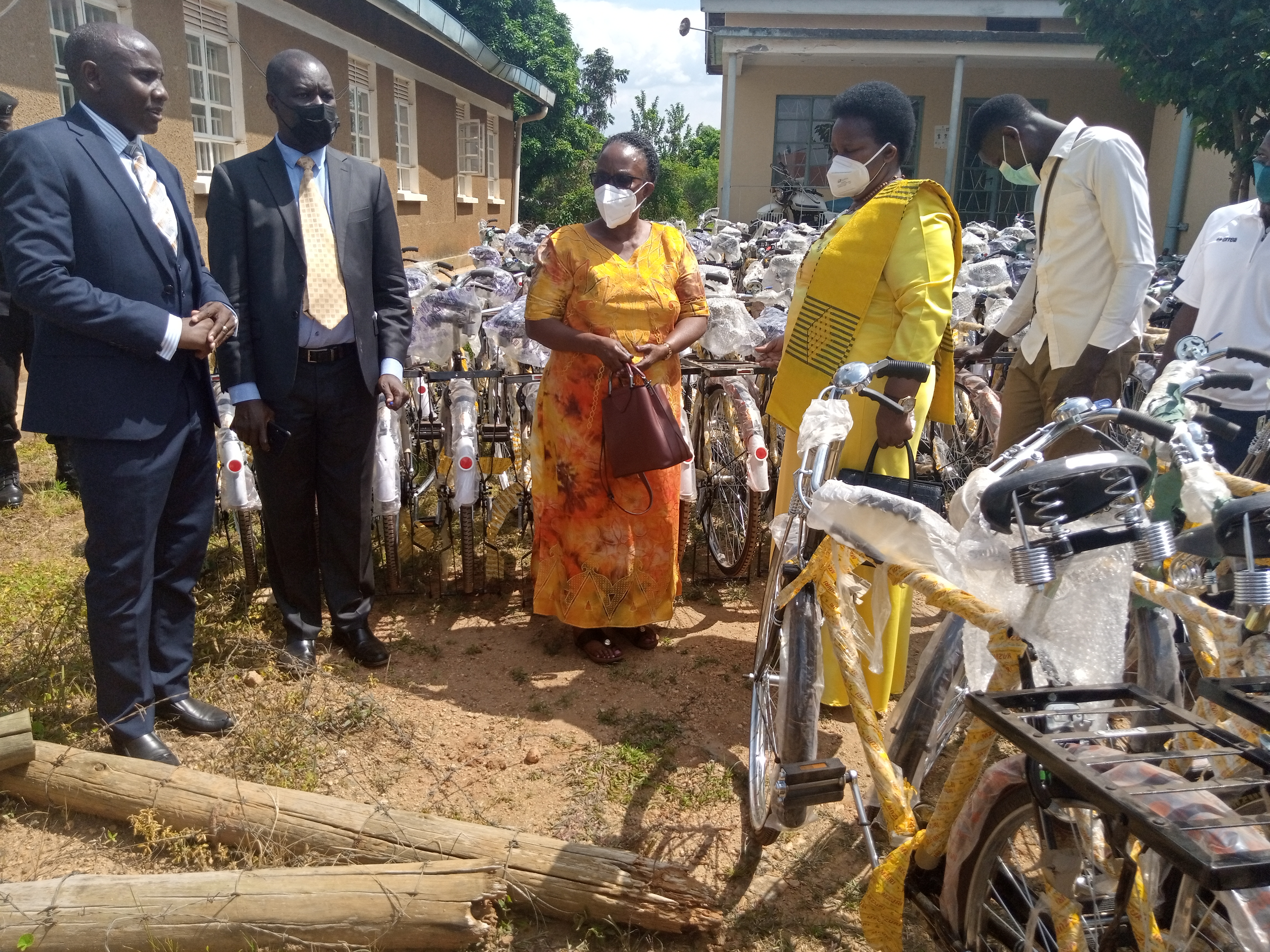 Minister Hon Rusoke Victoria, RDC Mrs. mary Nyakwera, CAO Mr. Mulondo Robert, LCV  chairman Mr. Ntambi Micheal 